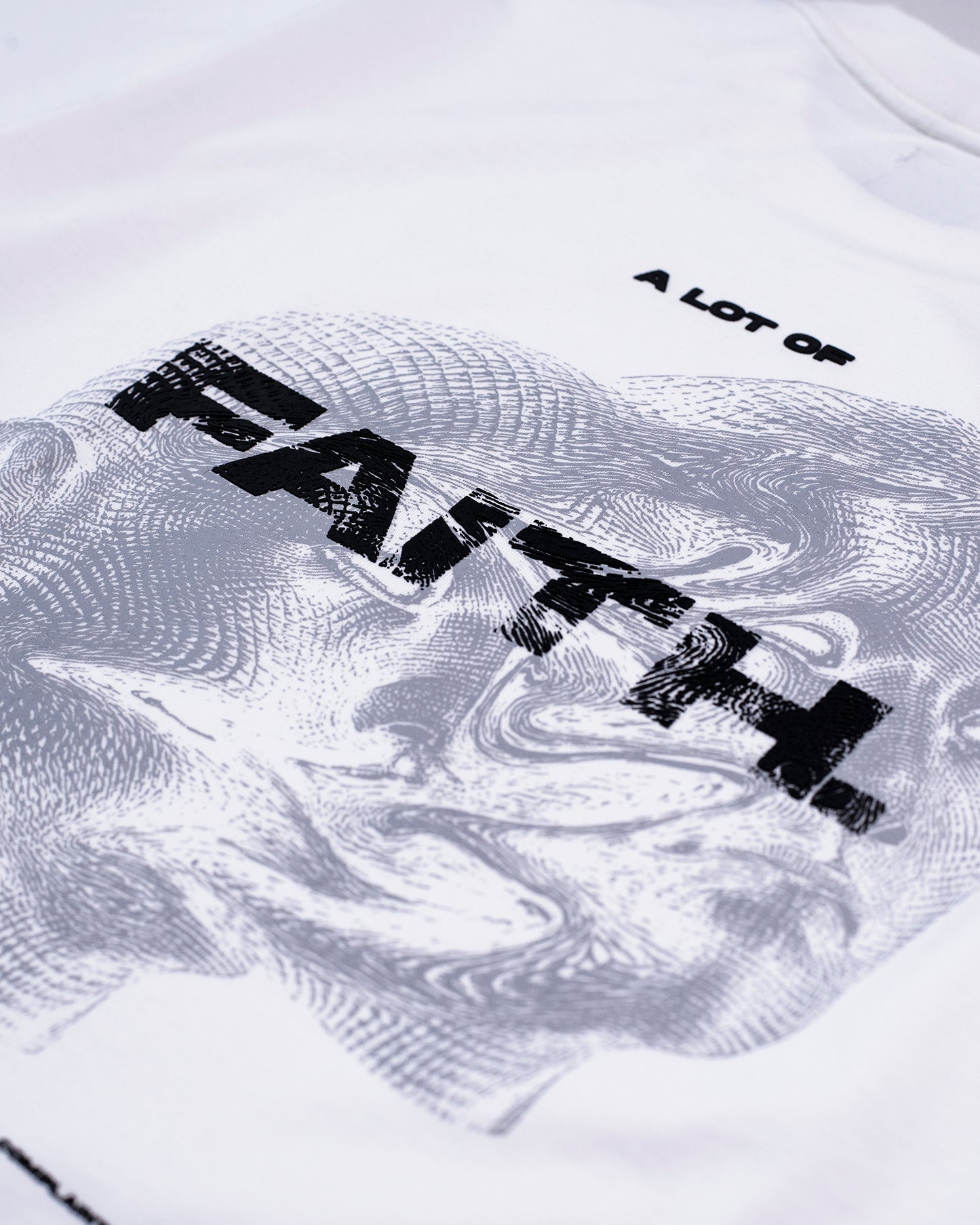 CAMISETA OVERSIZE FAITH