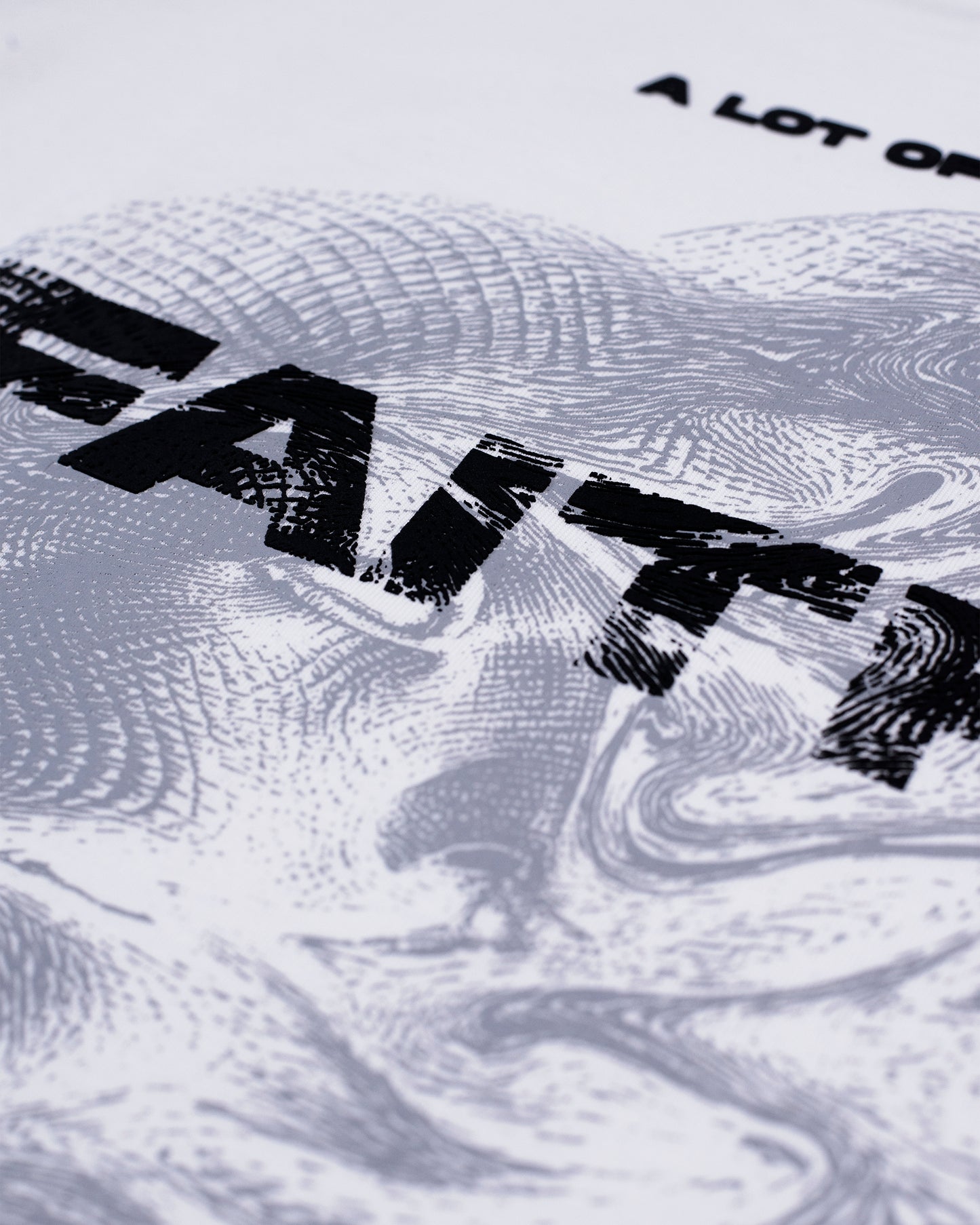 CAMISETA OVERSIZE NEGRA FAITH