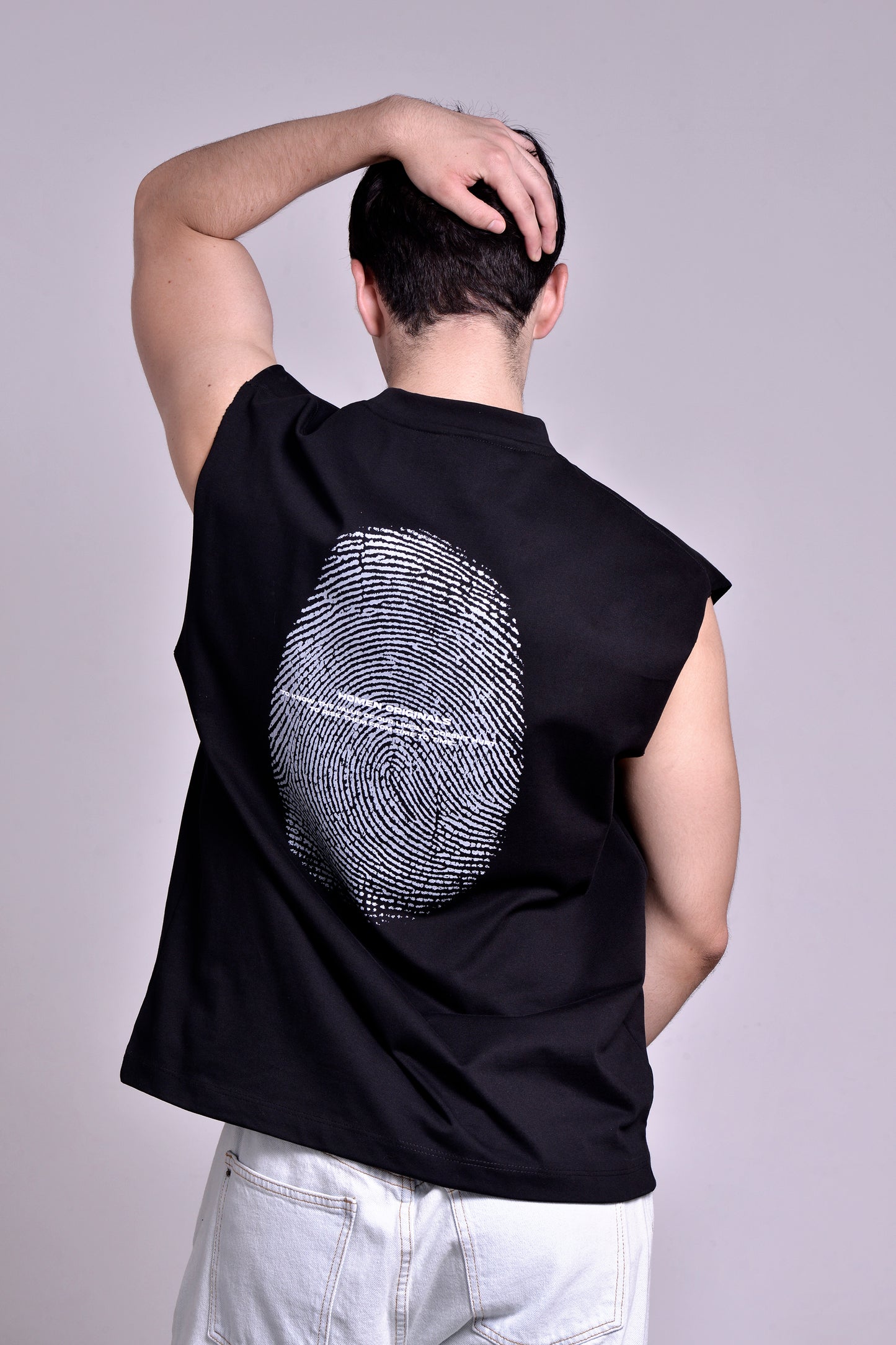 CAMISILLA TANK NEGRA HUELLA