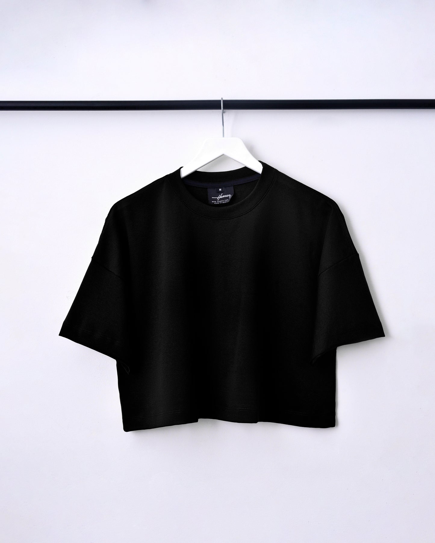 CAMISETA CROP OVERSIZE DAMA COLOR NEGRO