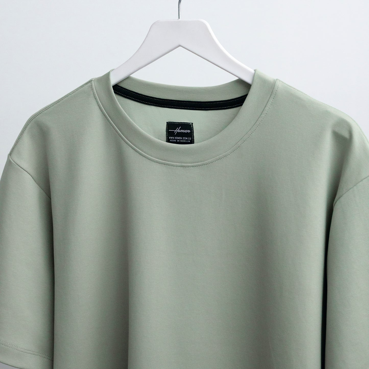 CAMISETA OVERSIZE ULTRA PREMIUM VERDE SECO