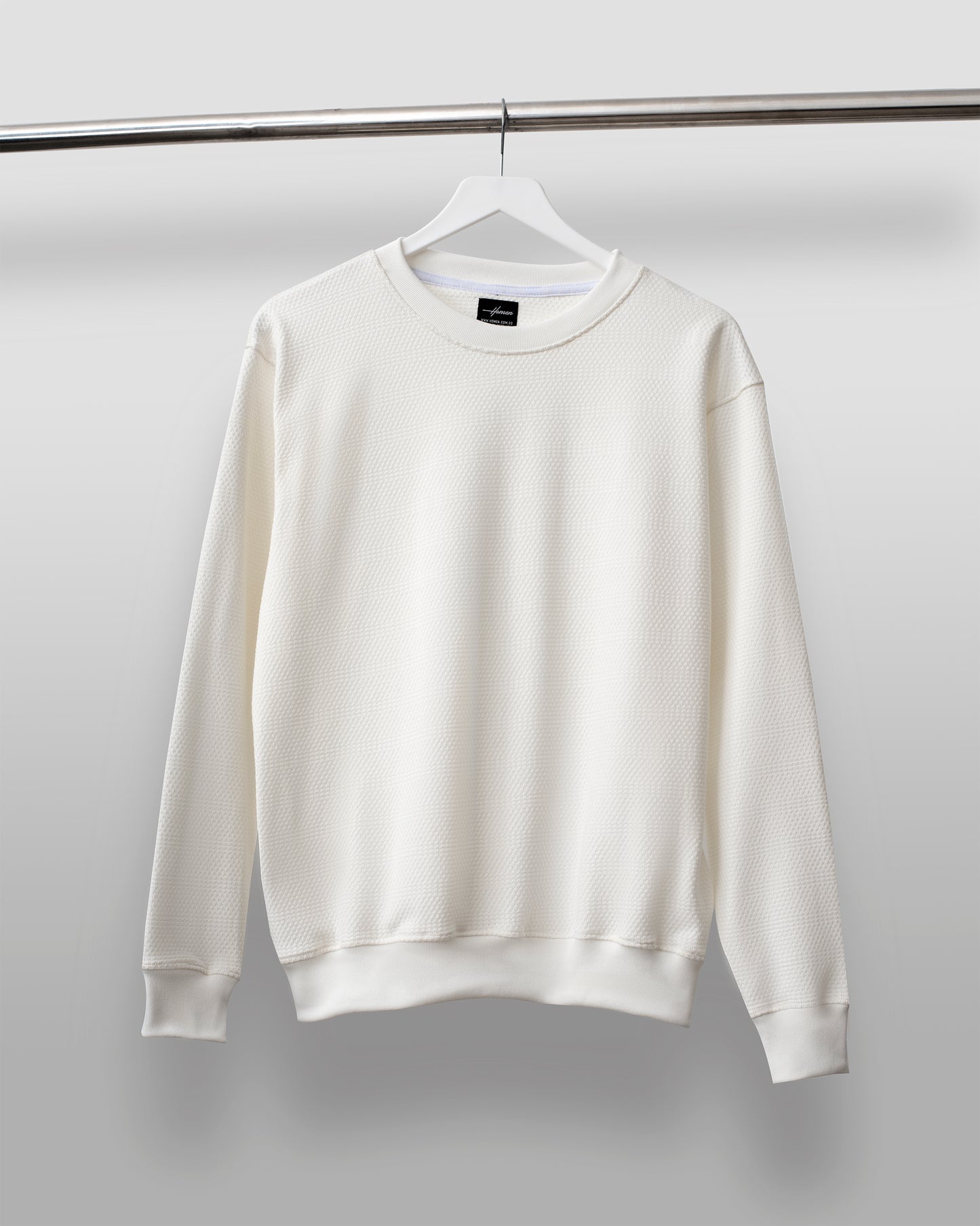 CAMIBUSO TEXTURIZADO COLOR BLANCO HUESO