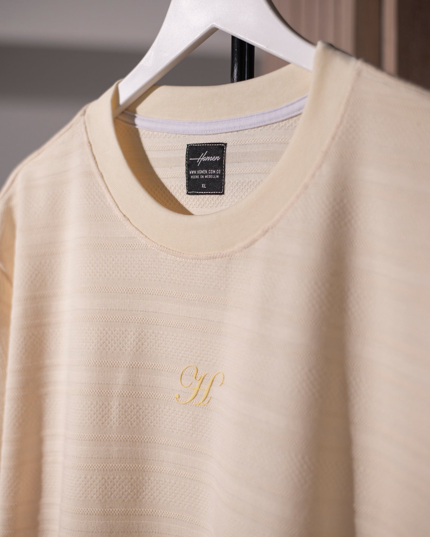 CAMISETA OVERSIZE TEXTURA NATIVA BANANA