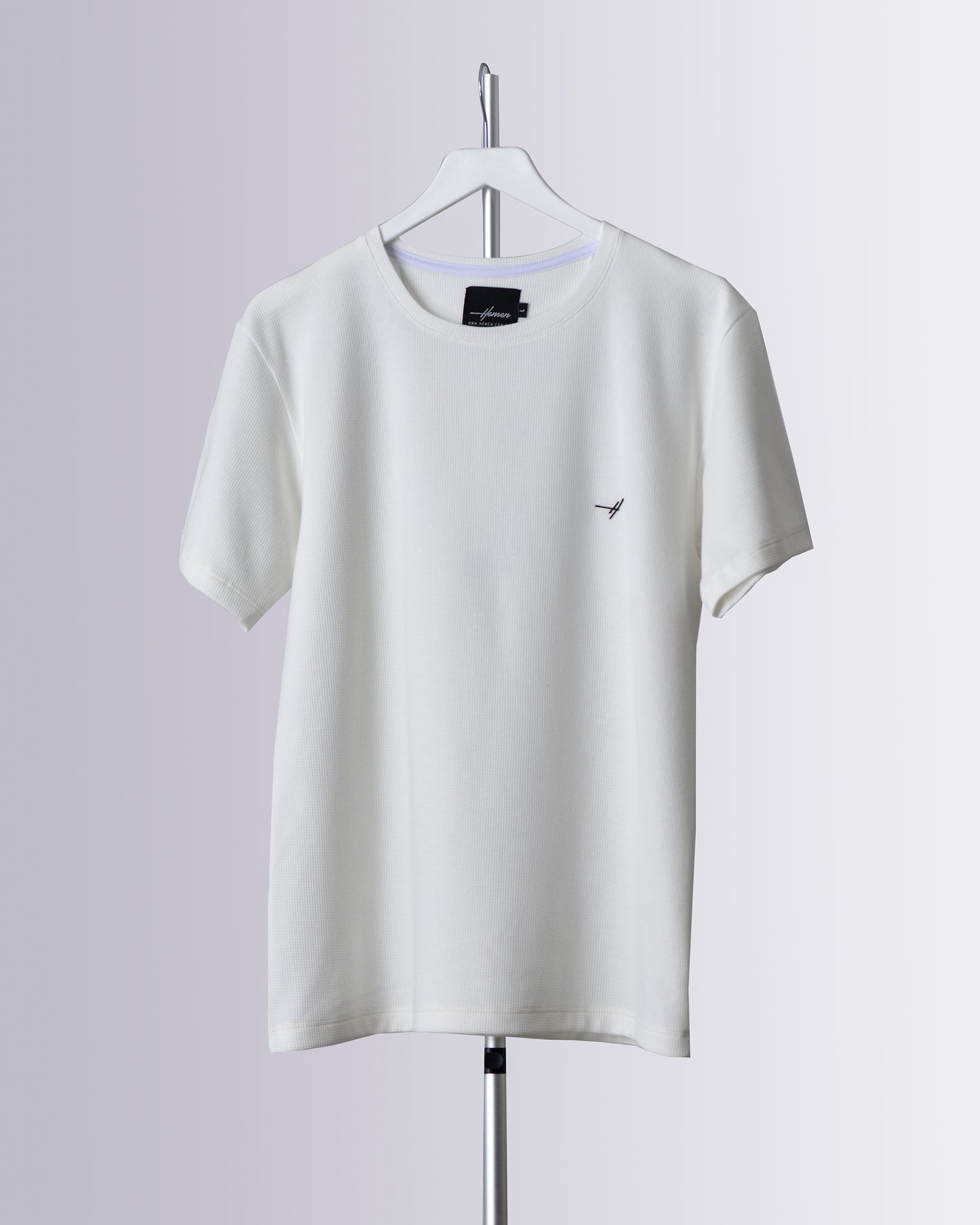 CAMISETA SLIM FIT BLANCO HUESO