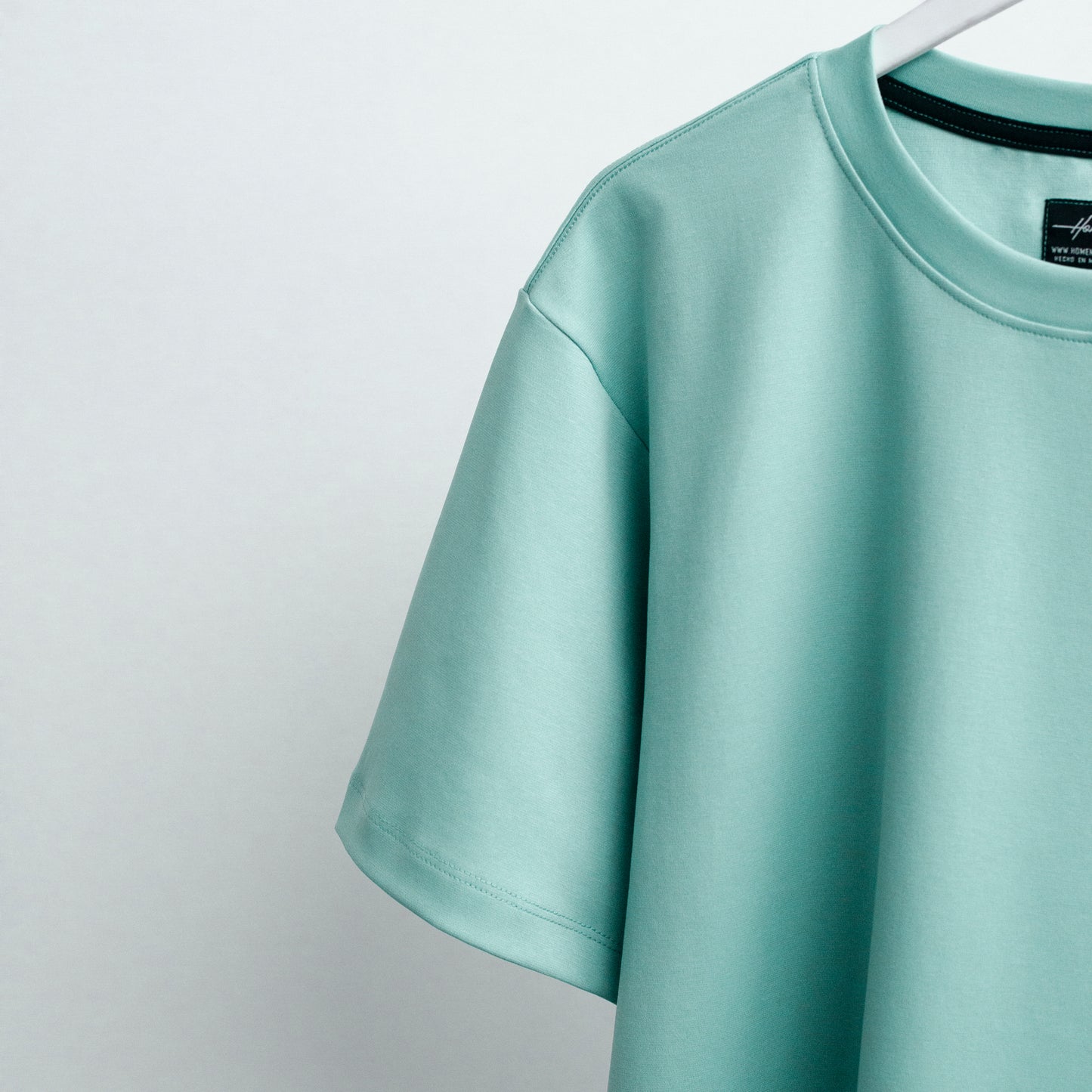 CAMISETA OVERSIZE ULTRA PREMIUM VERDE AGUA