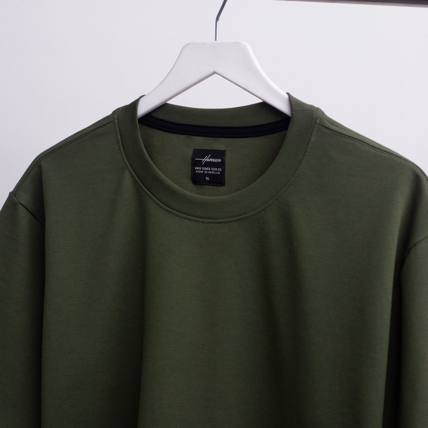 CAMISETA OVERSIZE ULTRA PREMIUM VERDE MILITAR